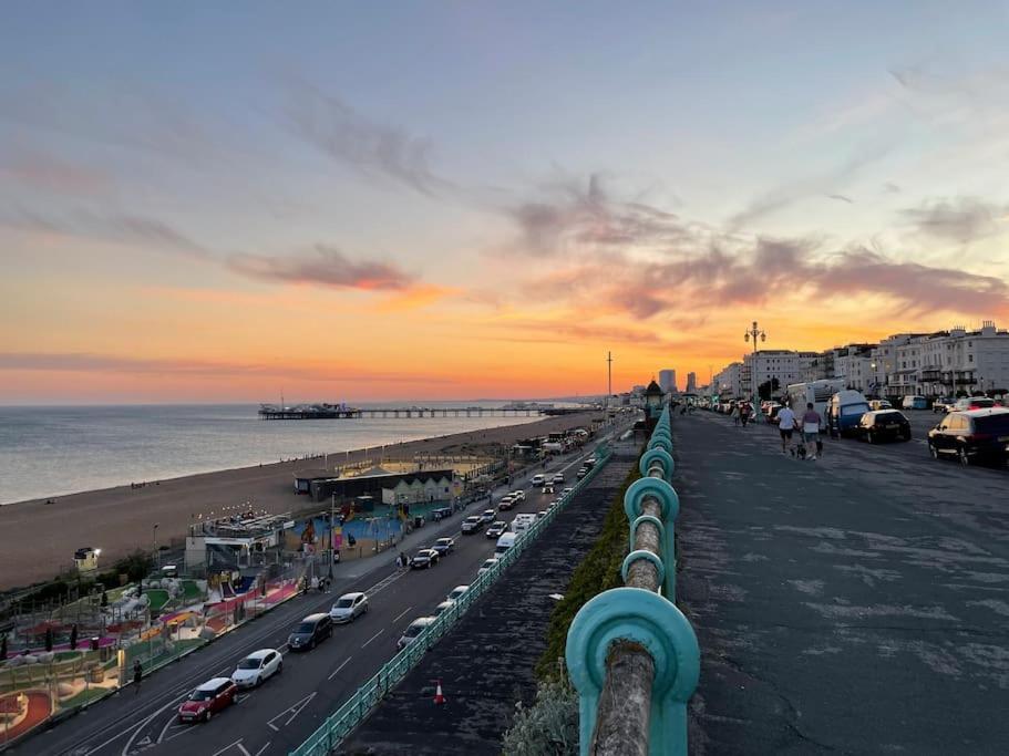 Rooms In A Beautiful House With Free On St Parking Hove Extérieur photo