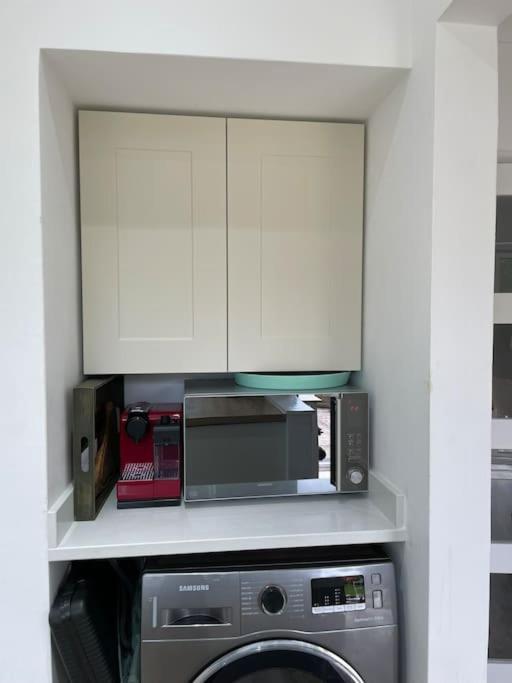 Rooms In A Beautiful House With Free On St Parking Hove Extérieur photo